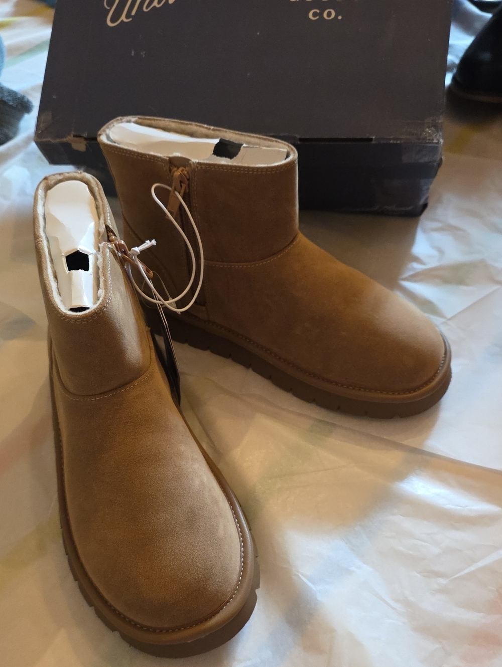 Universal Thread Tan Suede Short Ankle Booties with Side Zip